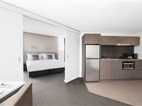 1 Bedroom Executive Apartment - Mantra on Collins Hobart