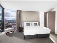 1 Bedroom Executive Apartment - Mantra on Collins Hobart